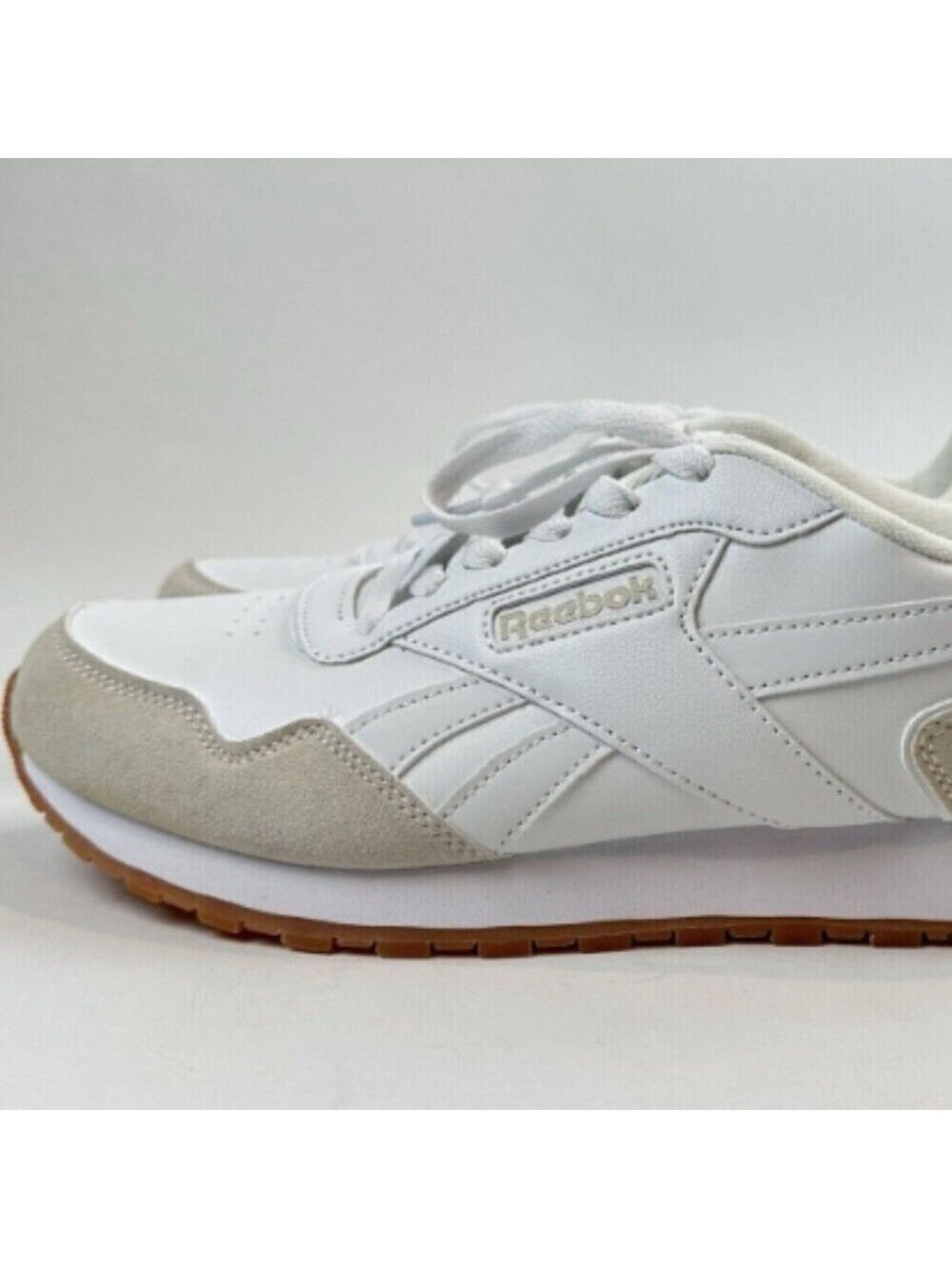 ReebokClassic Harman Run White gum sole and suede size 6.5